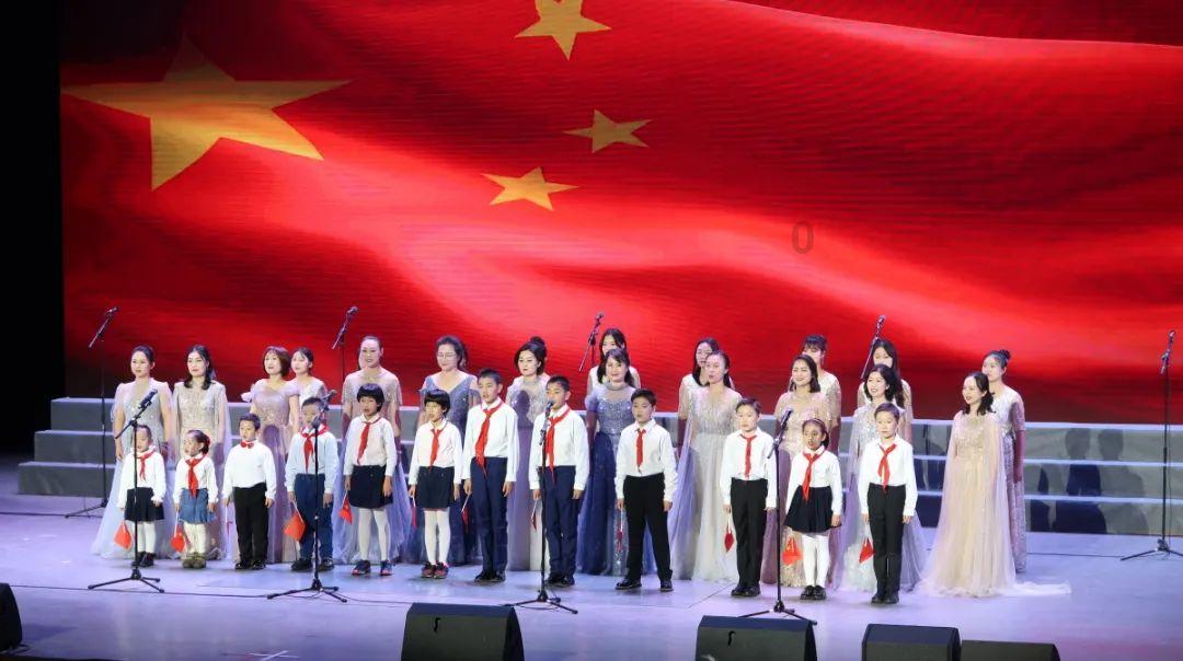 小猫钓鱼游戏龙王版有船